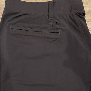 Under Armour Men’s Golf Shorts. Size 38